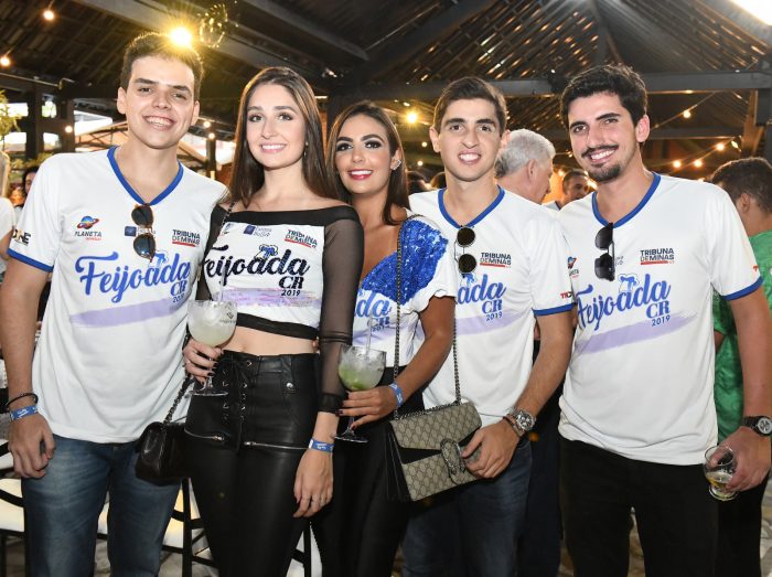 Gabriel Santos, Bruna Esteves, Ana Carolina Mourão, Luiz Otávio Oliveira e Gabriel Casarin Foto: Kempton Vianna