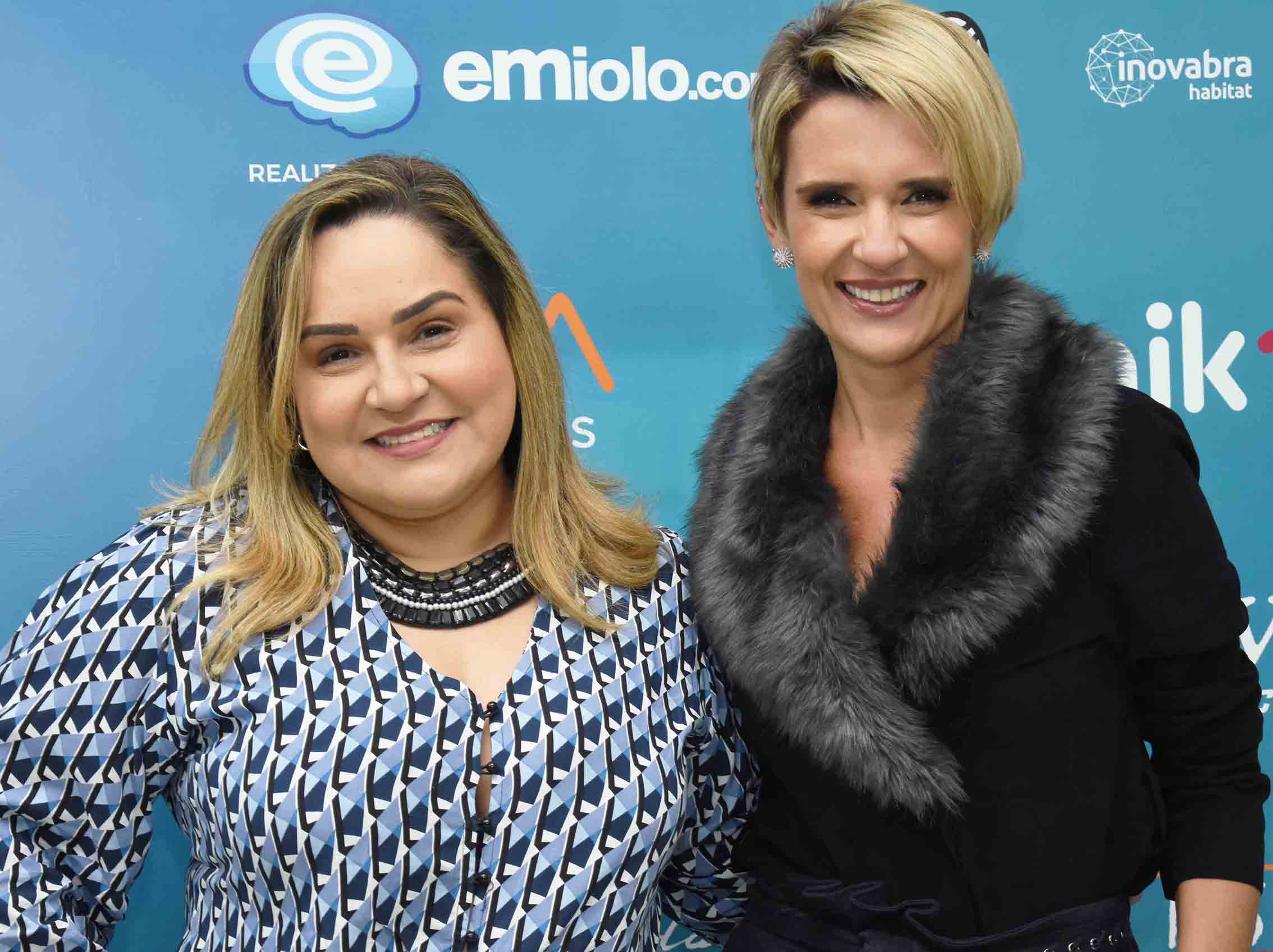 A diretora da Estácio em Minas, Márcia Mota e a professora de moda Ana Paula Calixto durante o WomenGo, que reuniu empreendedoras