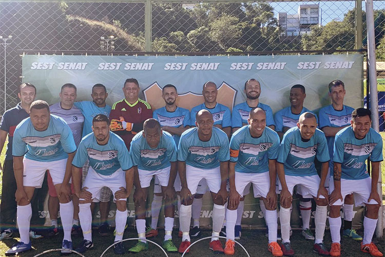 Ansal implanta novo metódo de treinamento 6 Time campeão