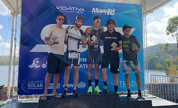 Triatletas Juliana Scher e Antônio Bravo vencem o SSTS 2 esp triatlo foto divulgação vidativa