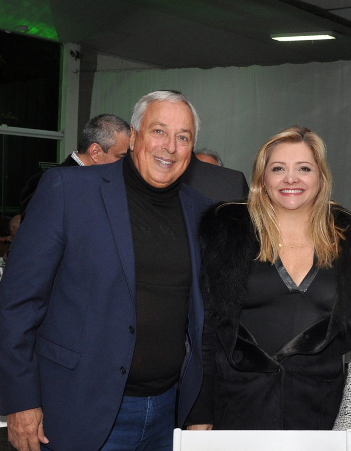 José Lúcio Fernandes e Valéria Cruz em recente festa no Hotel Green Hill Foto: Wólmer Monteiro