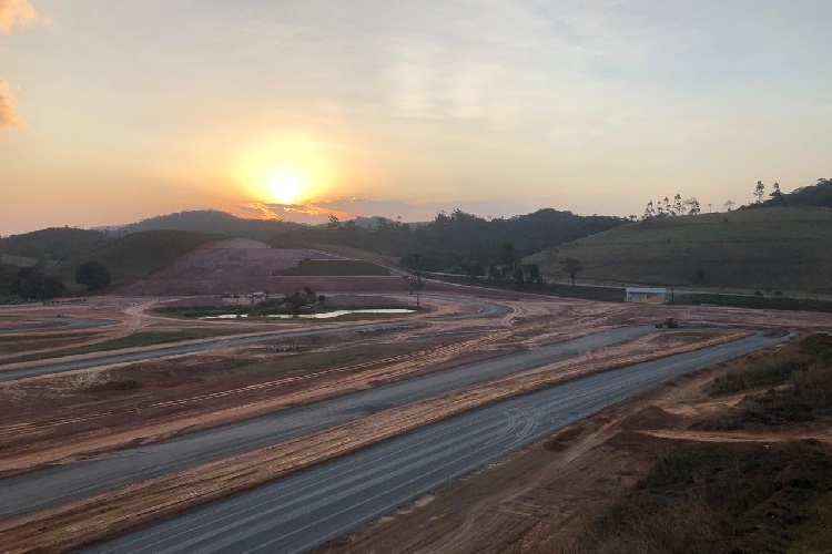Autódromo em Lima Duarte começa a tomar forma; confira fotos 2 autodromo lima duarte 8