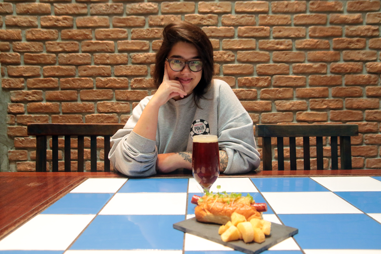 Hambúrguer para celebrar o folclore 1 biotatá priamo 2
