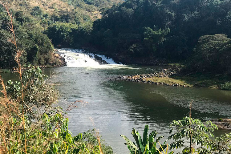 cachoeira-Cópia cachoeira-Cópia