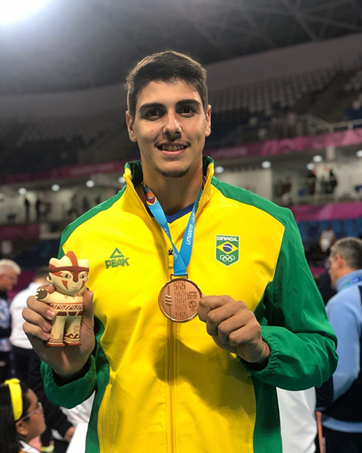Felipe Roque festeja o bronze no Pan: "Orgulho e gratidão" 1 esp vôlei Felipe Roque