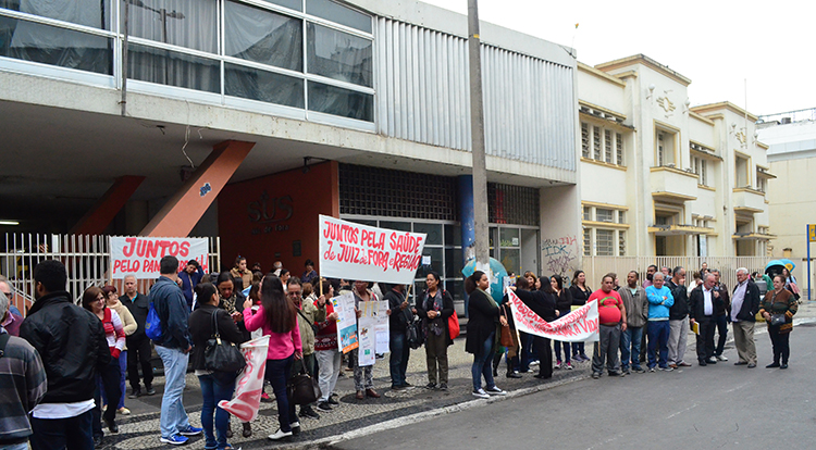 Ato reúne manifestantes contra fechamento do PAM-Marechal 1 pam marechal olavo prazeres4