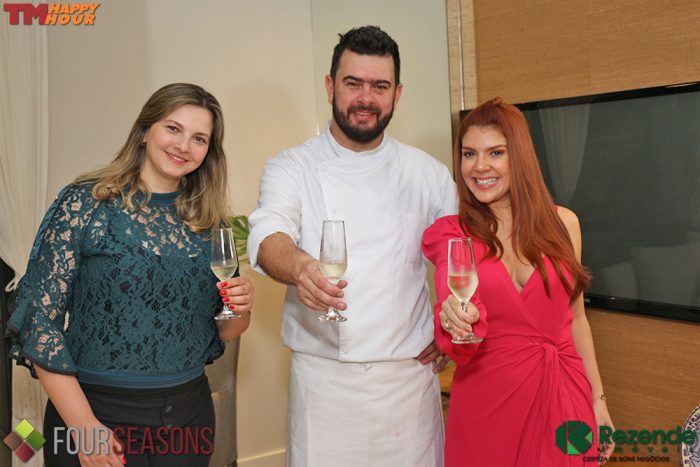 Four Seasons Experience 53 tmhappyhour IMG 3493