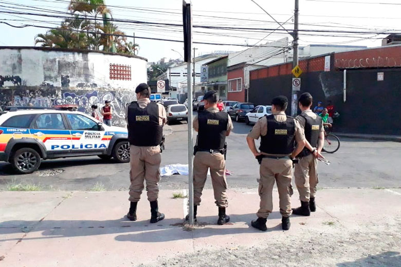 Assassinato no Centro de JF é o terceiro na cidade em 17 horas 1 4homicídio centro by olavo prazeres