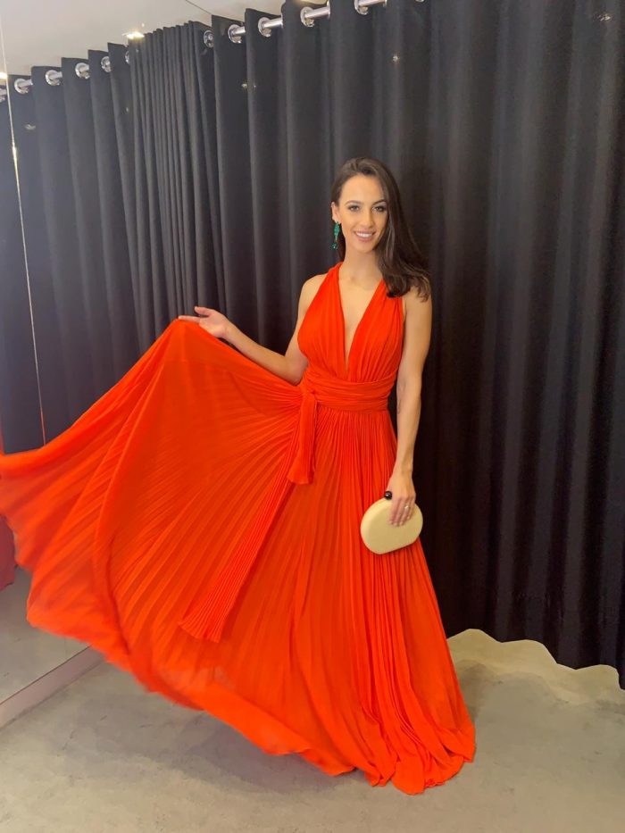 Convidada para casamento? O vestido longo é seu melhor amigo 1 O vestido longo é sua melhor opção