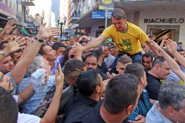 bolsonaro-facada-by_felipe-couri-7