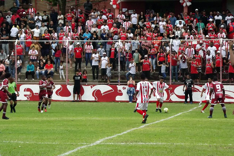 Sete times brigam por vaga na última rodada da Liga Atlética Ubaense 1 esp Regional de Ubá foto Leandro de Oliveira 2