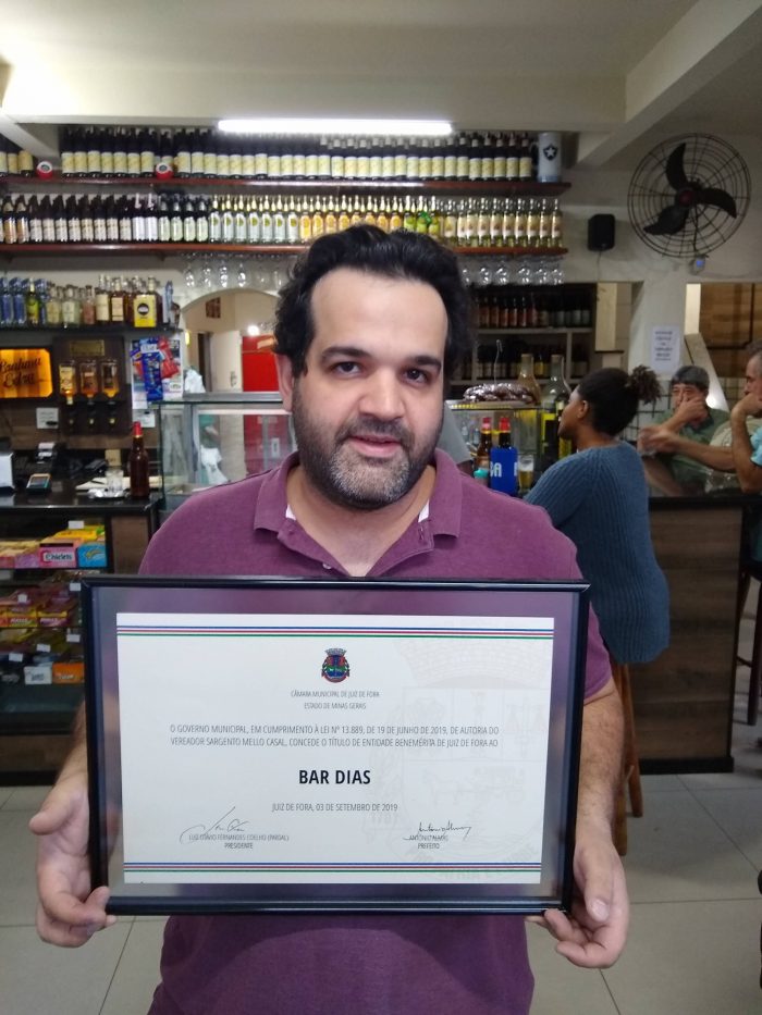 É festa no Bar Dias 3 Dias Entidade Benemérita 2