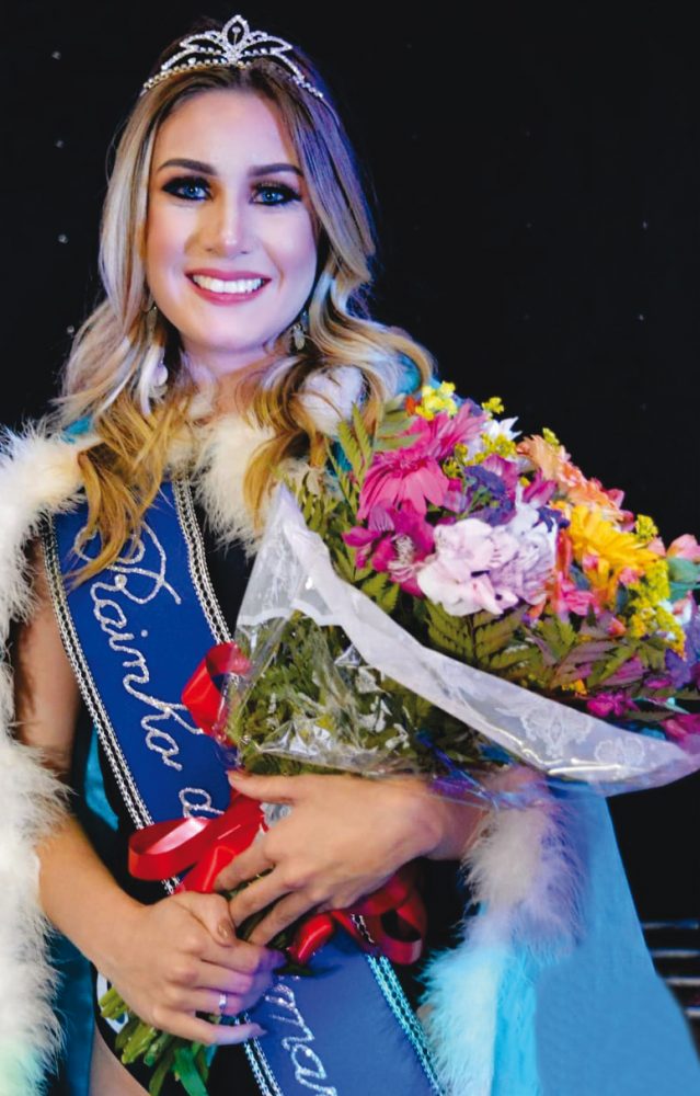 Emilainy Werneck, a nova rainha da primavera da ASE 