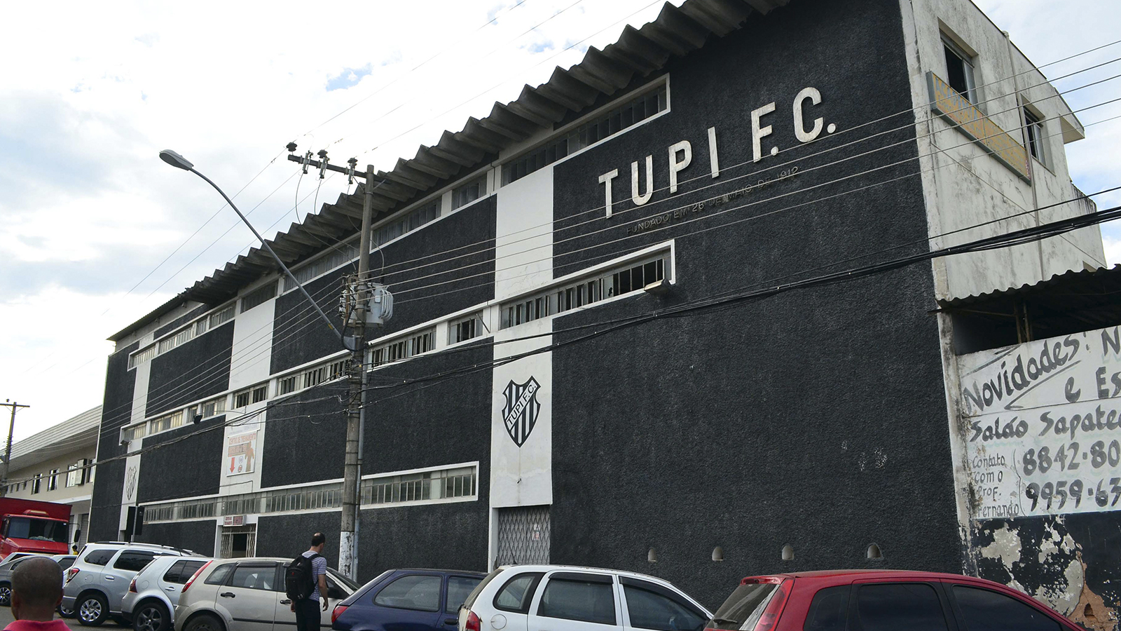 Sede social do Tupi é invadida, danificada e tem objetos levados 1 esp tupi sede foto olavo prazeres