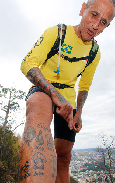 Ultramaratonista disputa prova de sete dias em Portugal 2 esp ultra Gerson tatoo foto Felipe Couri