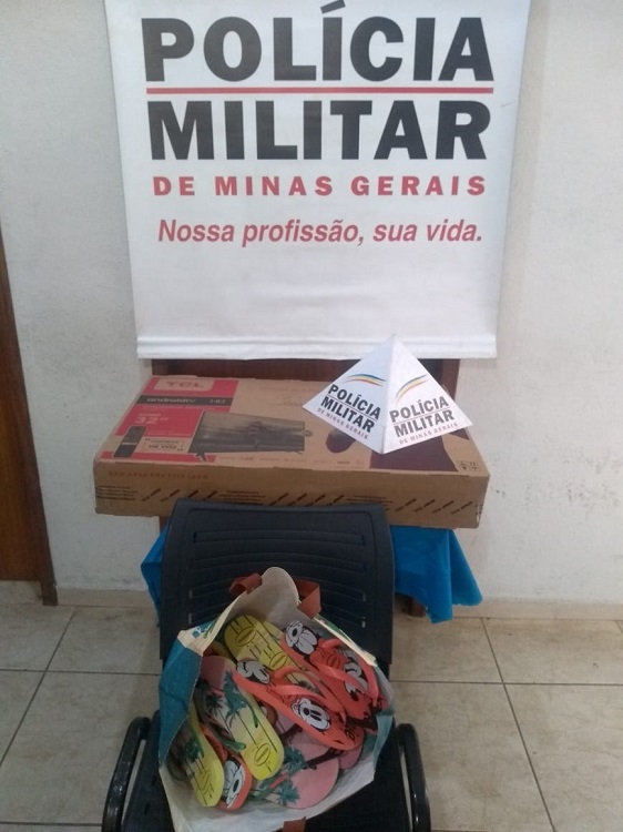 Casal é preso por furto de TV e chinelos em shopping 1 furto shopping by policia militar 2