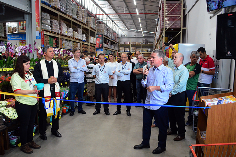 Bahamas Mix reabre as portas no Bairro Fábrica 1 jovino by olavo prazeres1