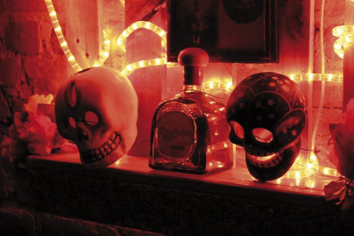Diversão aterrorizante: 5 festas pós-Halloween 5 muzik dia de los muertos