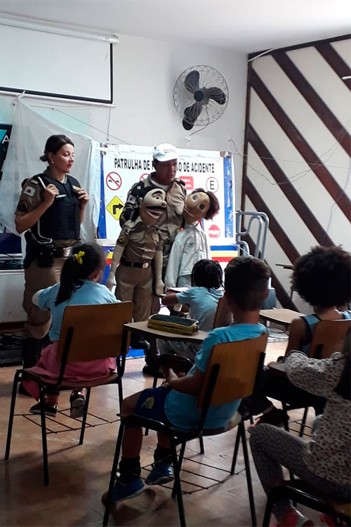 Ansal lança campanha por segurança no trânsito 7 teatro de bonecos