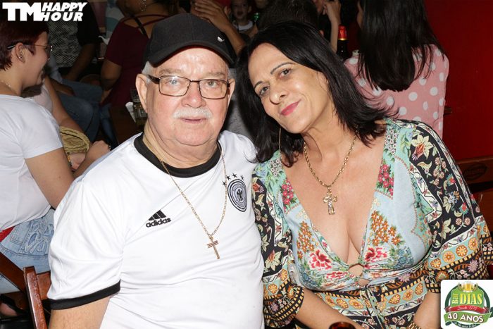 Bar Dias 40 anos 25 tmappyhour IMG 4756