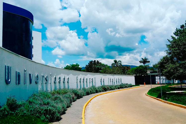 Concurso da UNIFEI abre duas vagas para professores com salário de R$ 13,7 mil
