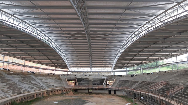 Cobertura do Ginásio Municipal deve ser finalizada ainda em novembro 2 esp ginásio municipal interna foto Leonardo de Paula PJF