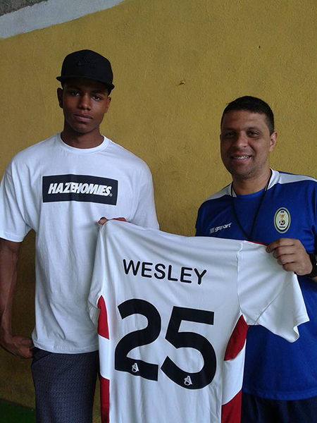 Primeiro treinador de Wesley Moraes assegura: 'Pode ser muito útil à Seleção' 2 esp wesley moraes foto arquivo pessoal5