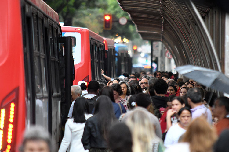 Passagem de ônibus em JF vai a R$ 3,75 a partir de segunda 1 onibus by marcelo ribeiro