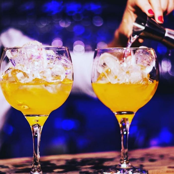 Seis lugares que servem double de bebidas 4 st james
