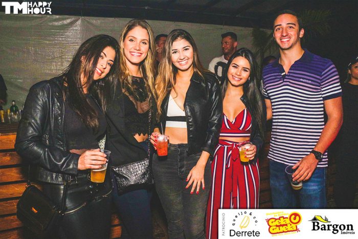 Domingueira Beer Garden 62 tmhappyhour IMG 4942