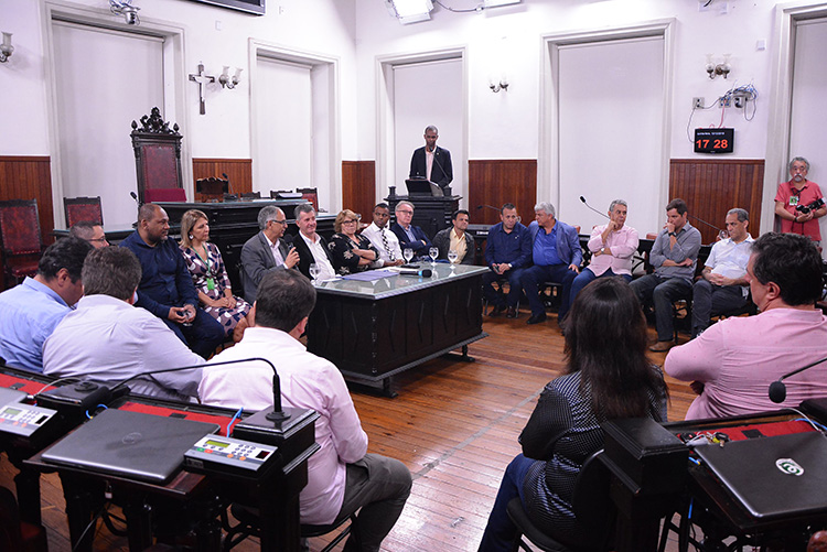 Choque de economia e transparência marcou o ano na Câmara Municipal de JF 2 Devolução Cheque 2