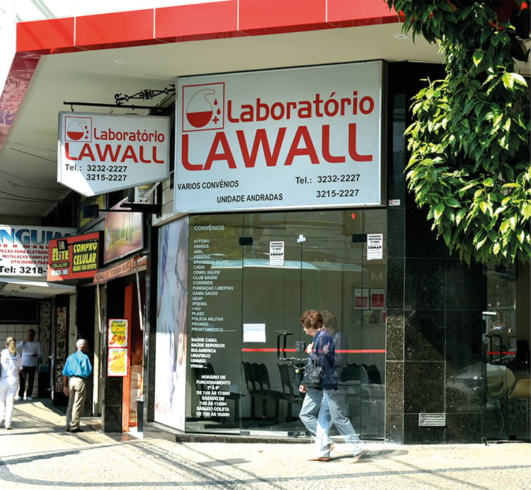 Laboratório Lawall cuida da sua saúde com segurança há 42 anos 4 Lawall Andradas