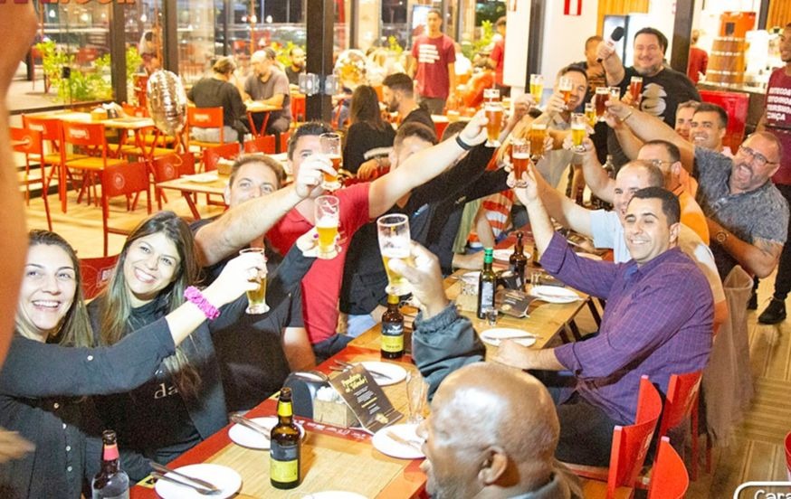 É hora de festejar nos botecos de JF 11 Totonho HH Guilherme Ovídio CAPA