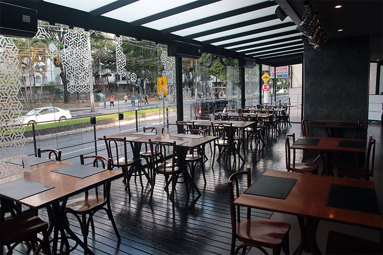 bacco vista da rua