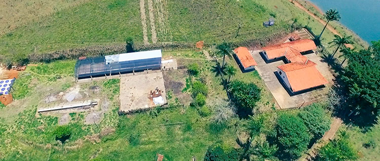 fazenda experimental by Leandro Mockdece interna