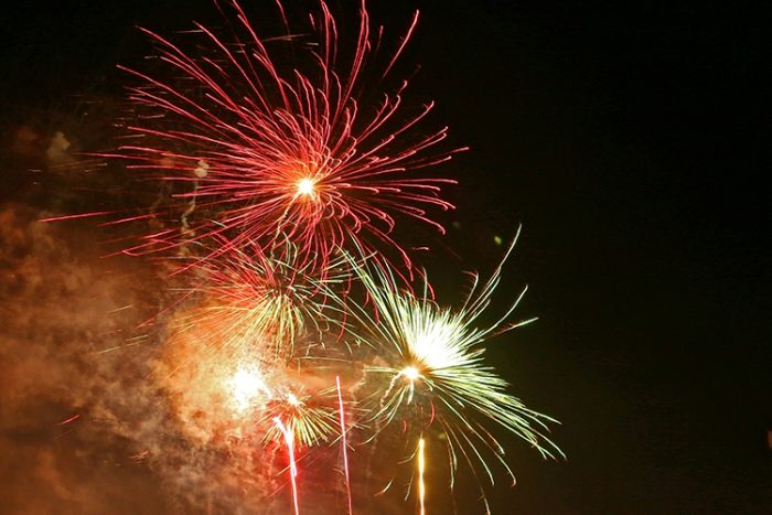 Fogos de artifício: como proteger os pets do estresse na virada do ano 1 fogos leonardo costa arquivo