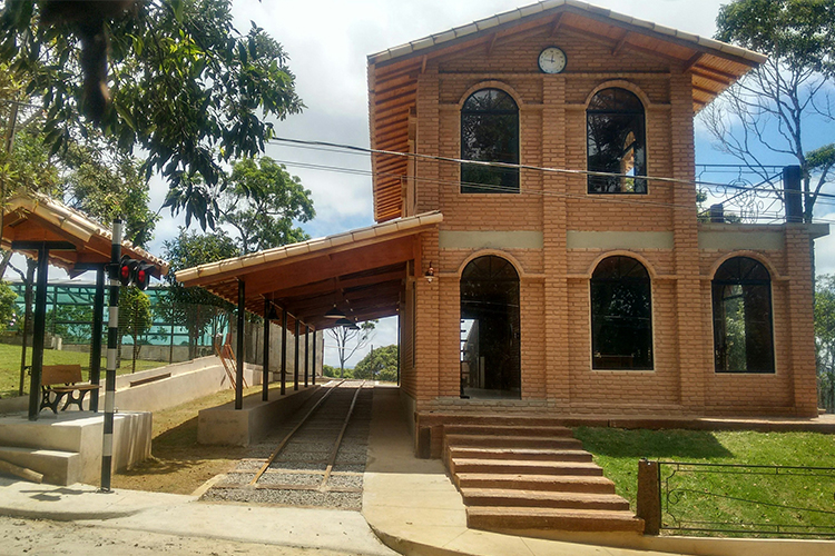 Gerson Guedes inaugura galeria em Ibitipoca 1 gerson 1 site