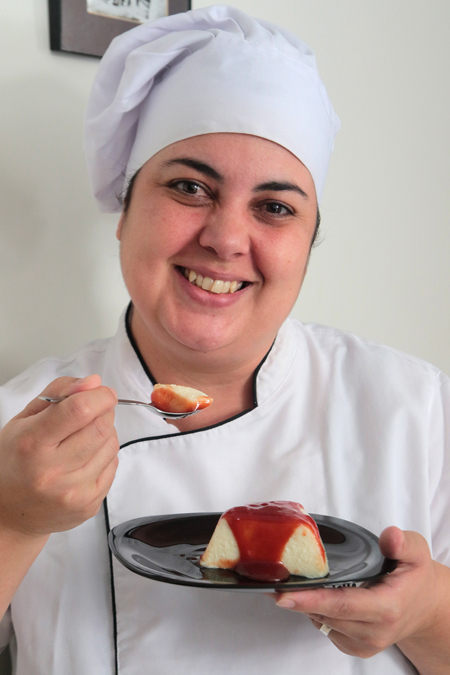 Musse de queijo com calda de goiabada para um Natal à mineira 2 pudim danielle cerutti fernando priamo
