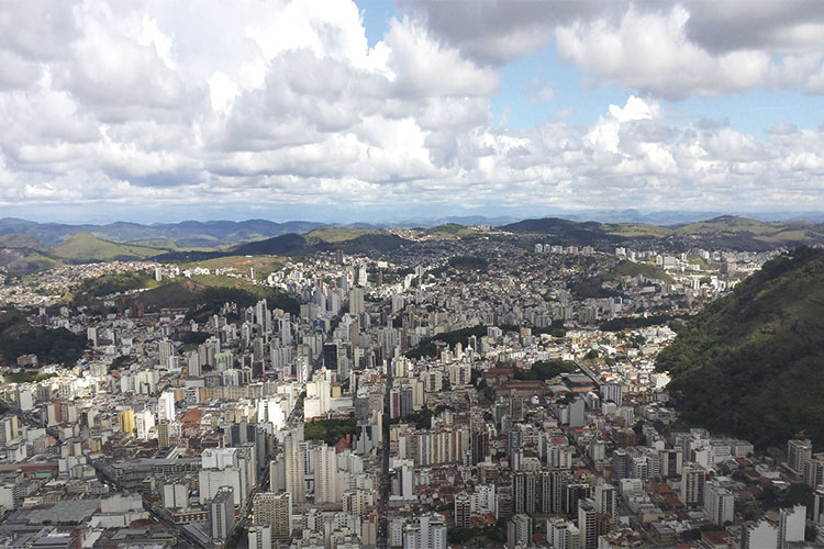 7 motivos para fazer parte da 1ª rede imobiliária de JF 1 setor 1 vista aérea