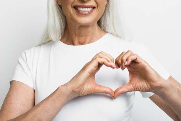 Flacidez no corpo te incomoda? Como lidar 5 Cuide-se com carinho