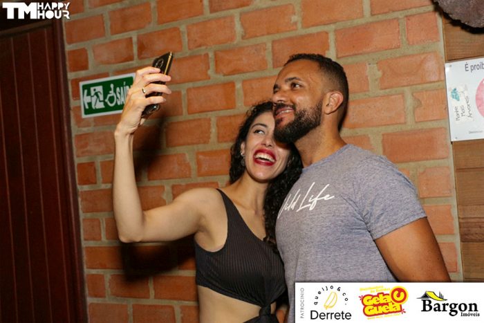 Flausino e Sideral cantam Cazuza 28 tmhappyhour IMG 6412
