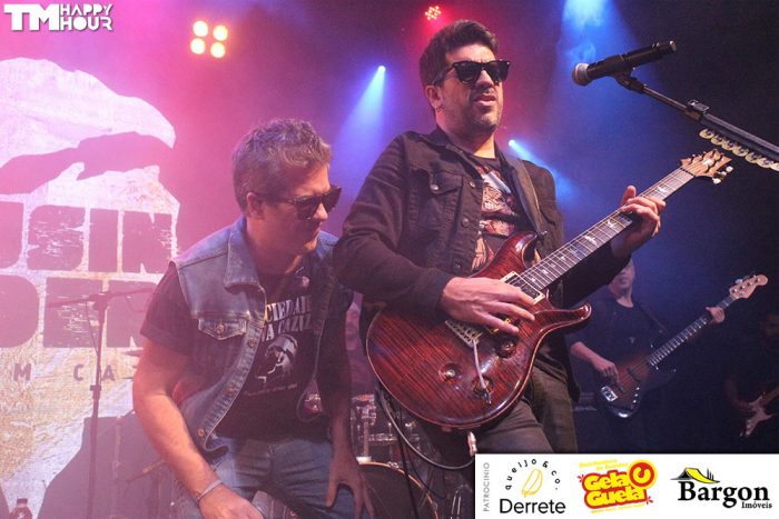 Flausino e Sideral cantam Cazuza 59 tmhappyhour IMG 6571