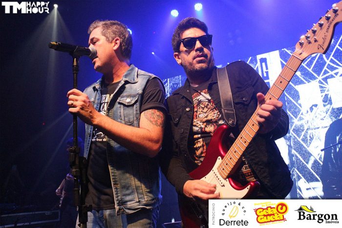 Flausino e Sideral cantam Cazuza 66 tmhappyhour IMG 6711