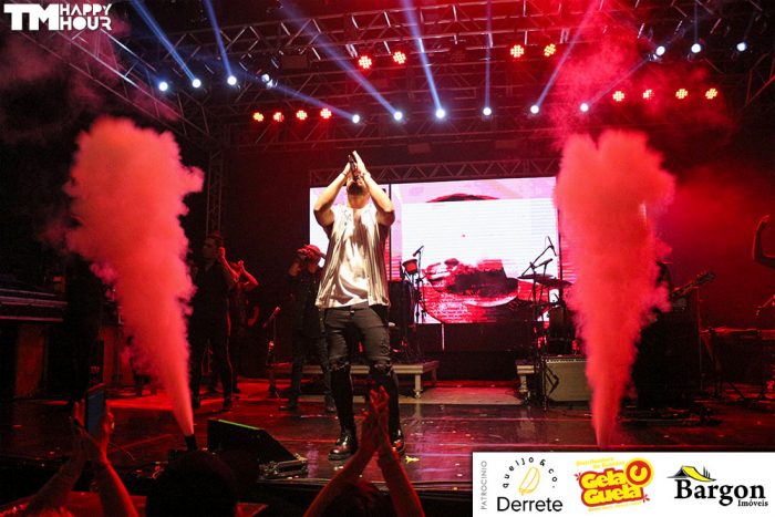 Samba Juiz de Fora - Dilsinho e Sorriso Maroto 89 tmhappyhour IMG 9624