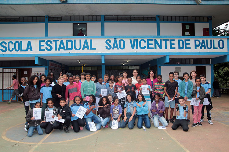 tribuna na escola interna by fernando