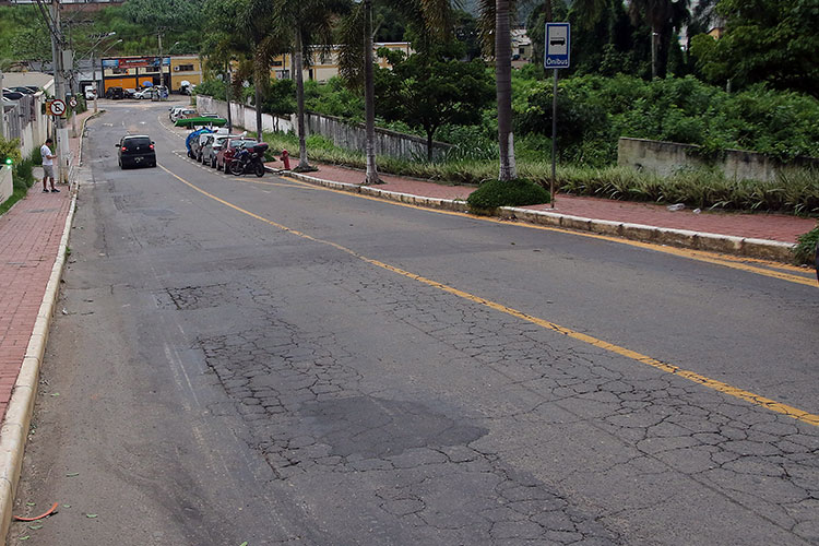 Prefeitura de Juiz de Fora retoma obras de recuperação asfáltica 2 VioletadosSantos FernandoPriamo