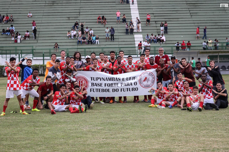 Seletiva do Futebol UFJF/Tupynambás ultrapassa 400 fichas preenchidas 1 esp UFJF Baeta foto Felipe Frederico Rise Up Mídia