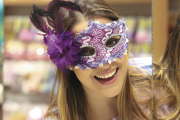 Acessórios: peças-chaves para os looks de carnaval 2 maraia chica11