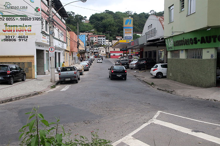 Prefeitura de Juiz de Fora retoma obras de recuperação asfáltica 1 terezacristina FernandoPriamo