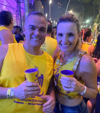 Neylson e Geise Delgado Almeida 260220 no fervilhante Camarote do Nana, em Salvador Neylson e Geise Delgado Almeida 260220 no fervilhante Camarote do Nana, em Salvador